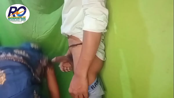 Desi husband and wife both fucked hard in doggy style and lifted the saree and fucked in Hindi audio