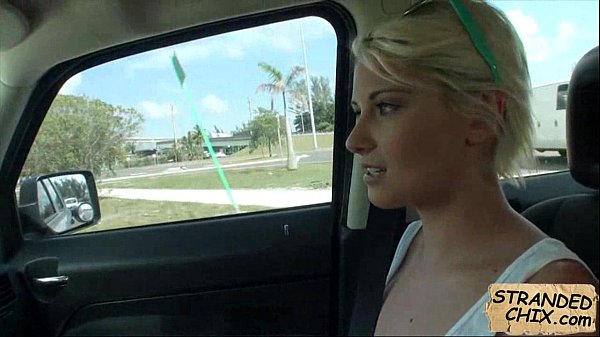 Teen Teen enjoys herself - passionate